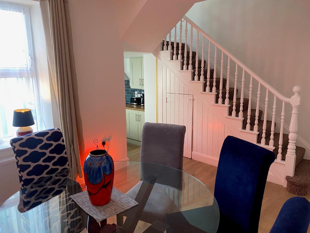 The White House Villa Londonderry Luaran gambar